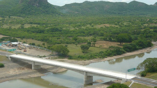 Japan and Central America Friendship (Amity) Bridge (El Amatillo Bridge)