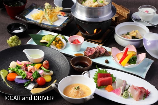レストランの料理